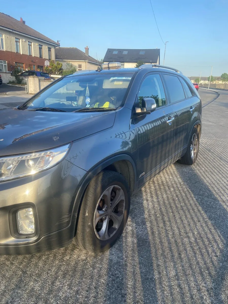 Kia Sorrento tax and doe - Image 2