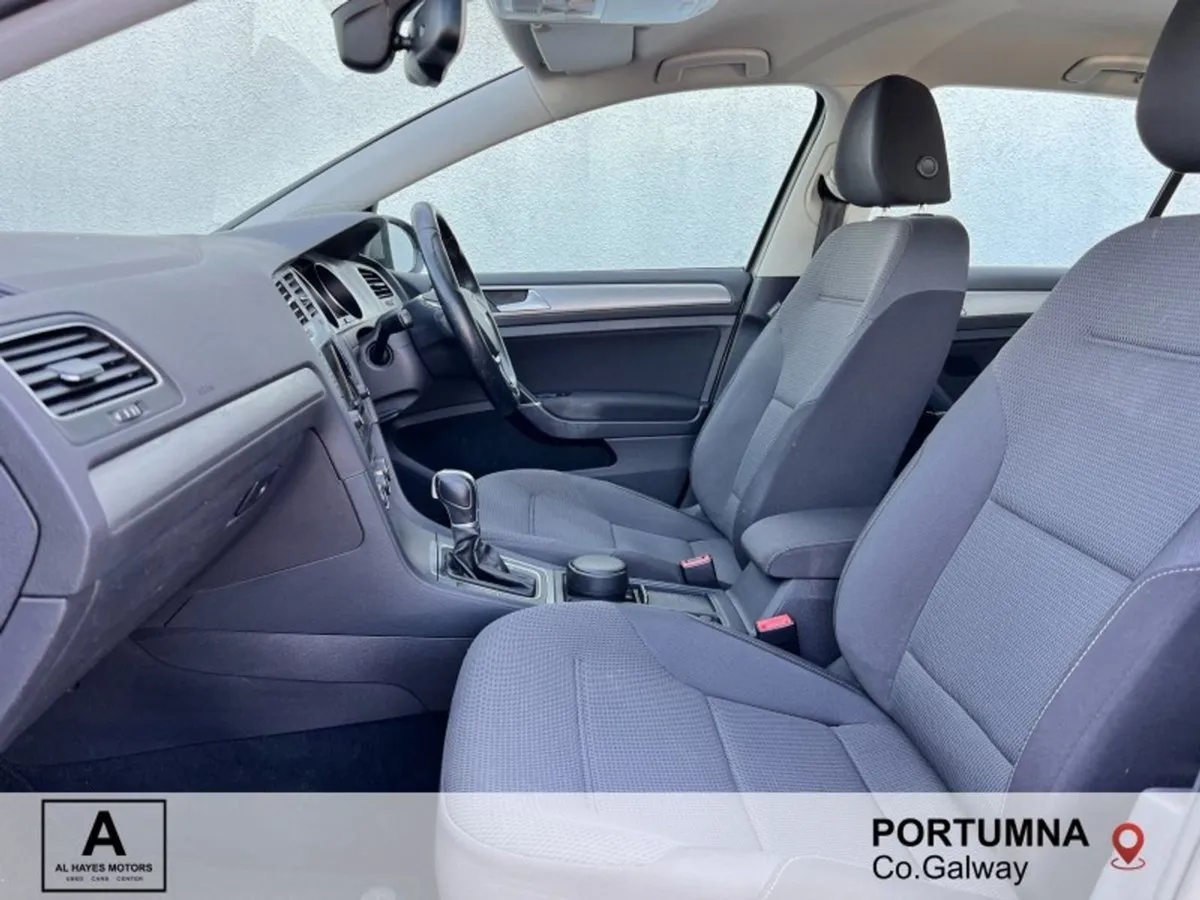 Volkswagen Golf Automatic 1.6 TDI 110HP Comfortli - Image 4