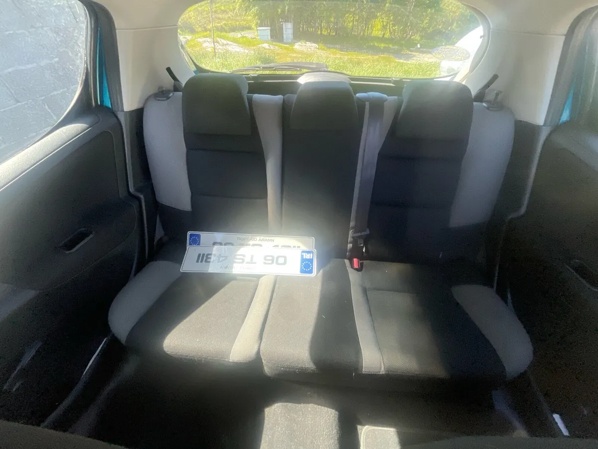 Peugeot 207 - Image 3