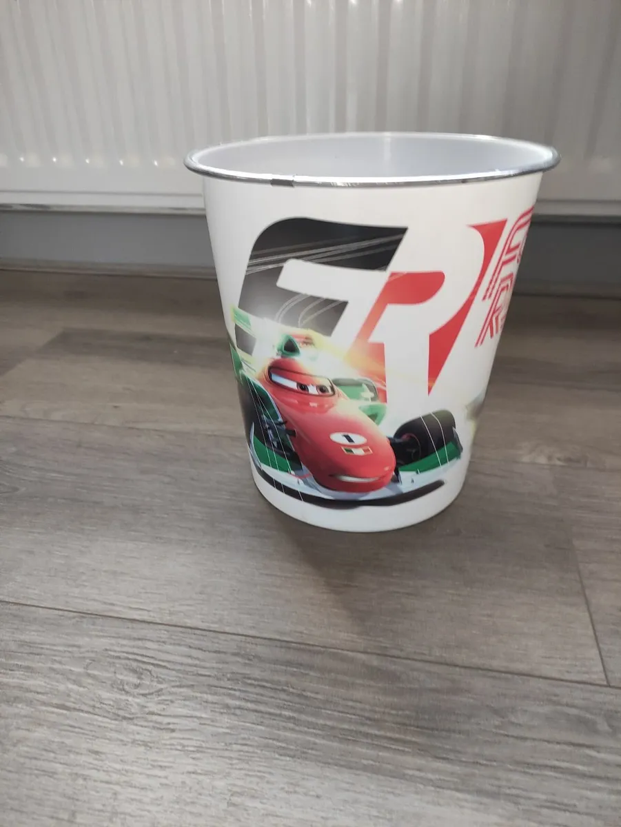 MC queen bucket never used - Image 3