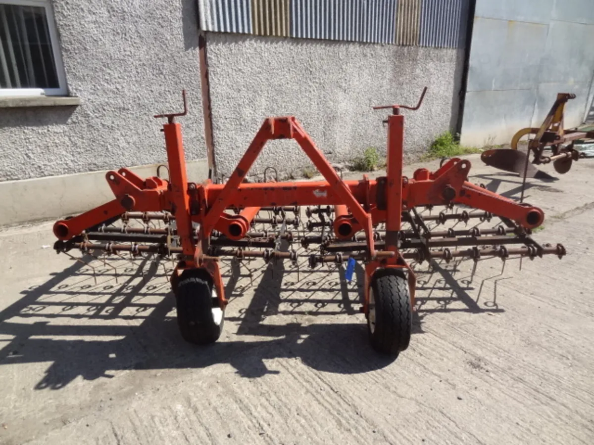 Browns 3 Metre Tine Grass Harrow - Image 2