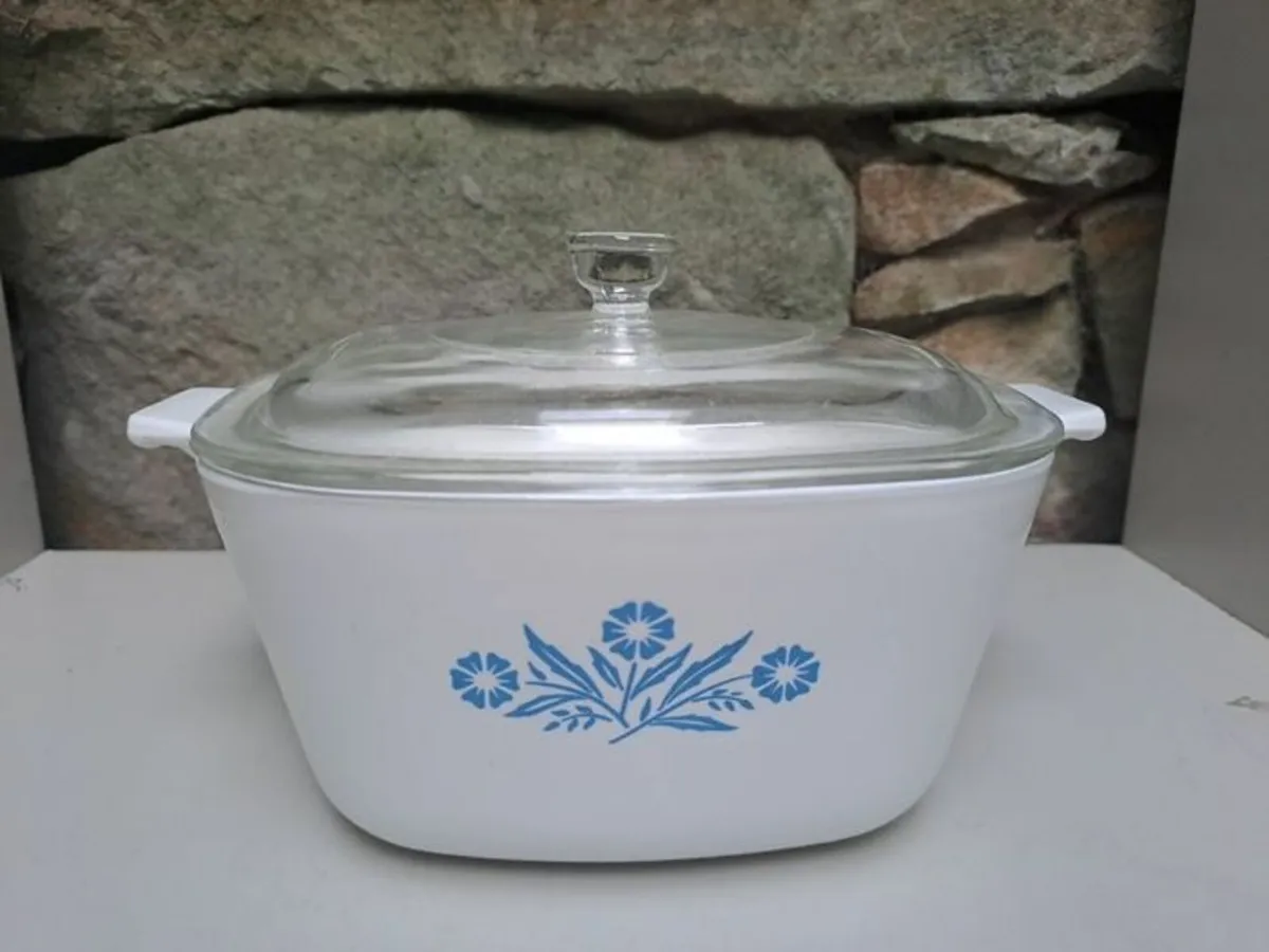 Pyrosil square serving dish with lid - Image 1
