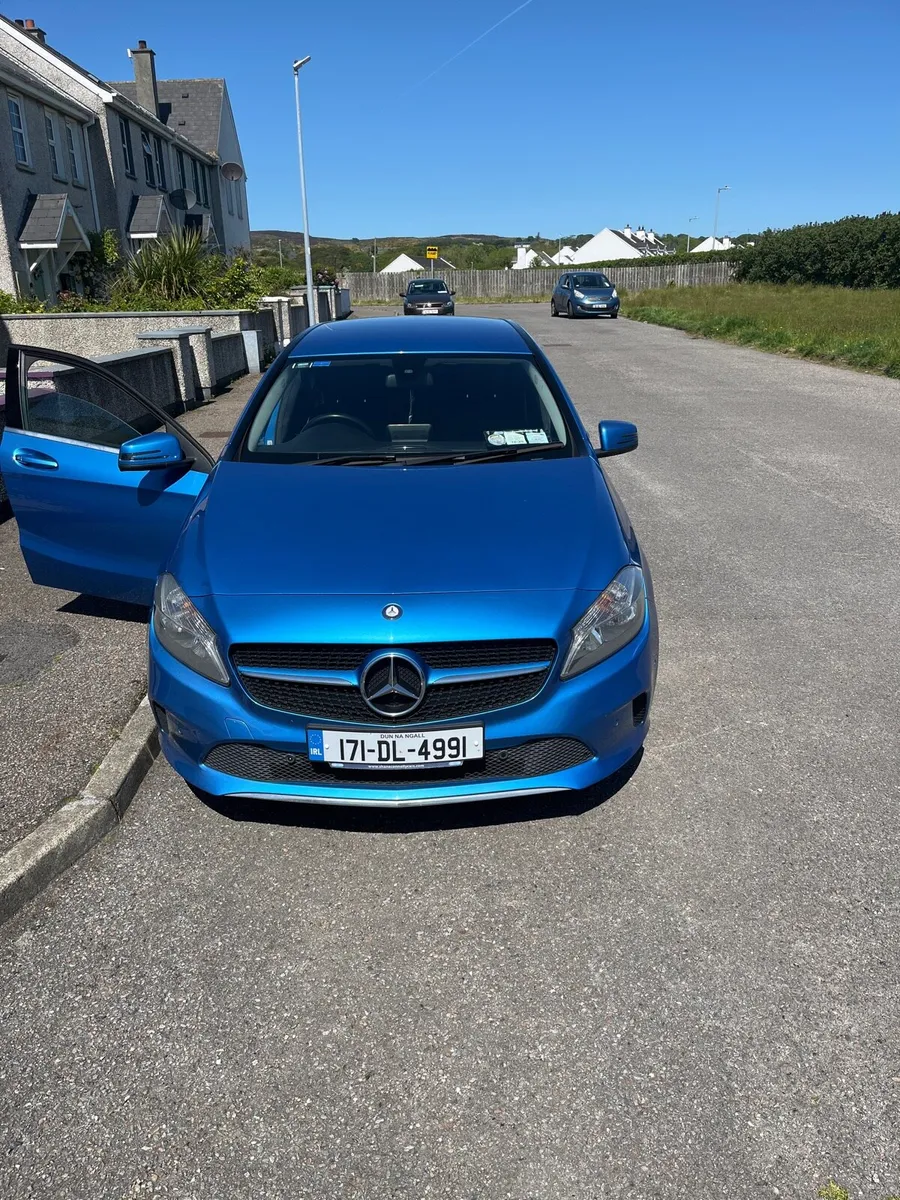 Mercedes - Image 1