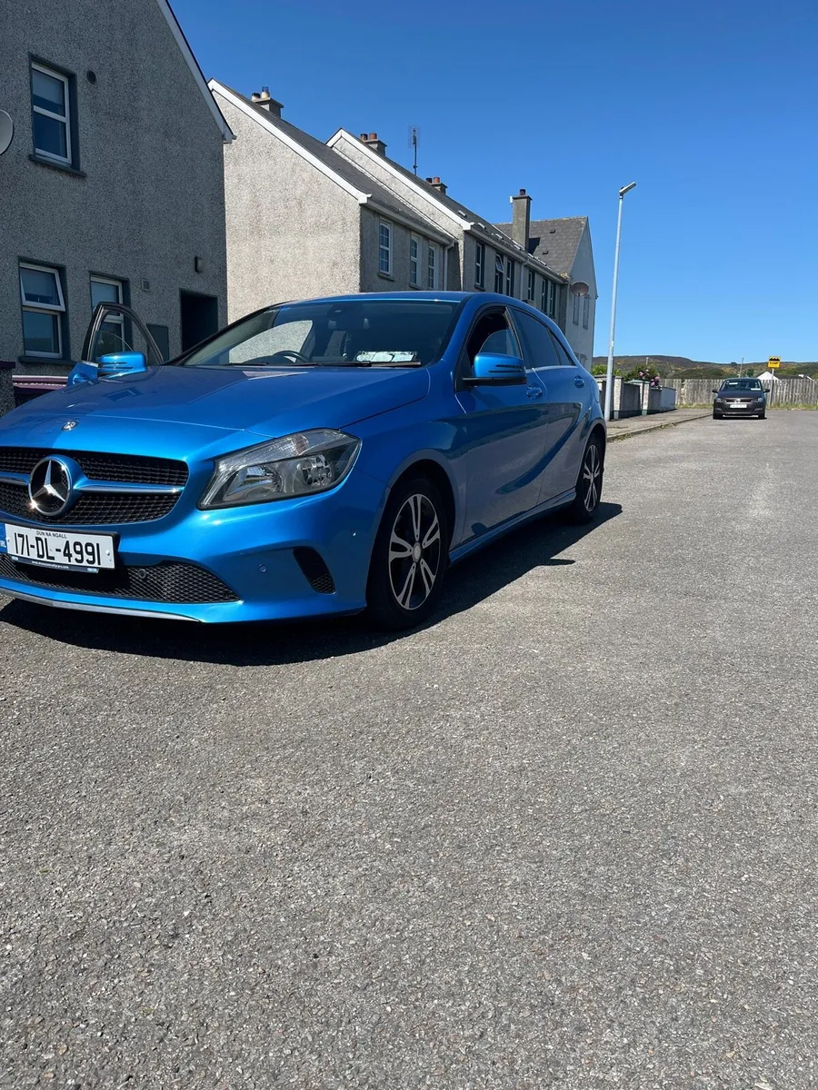 Mercedes - Image 2