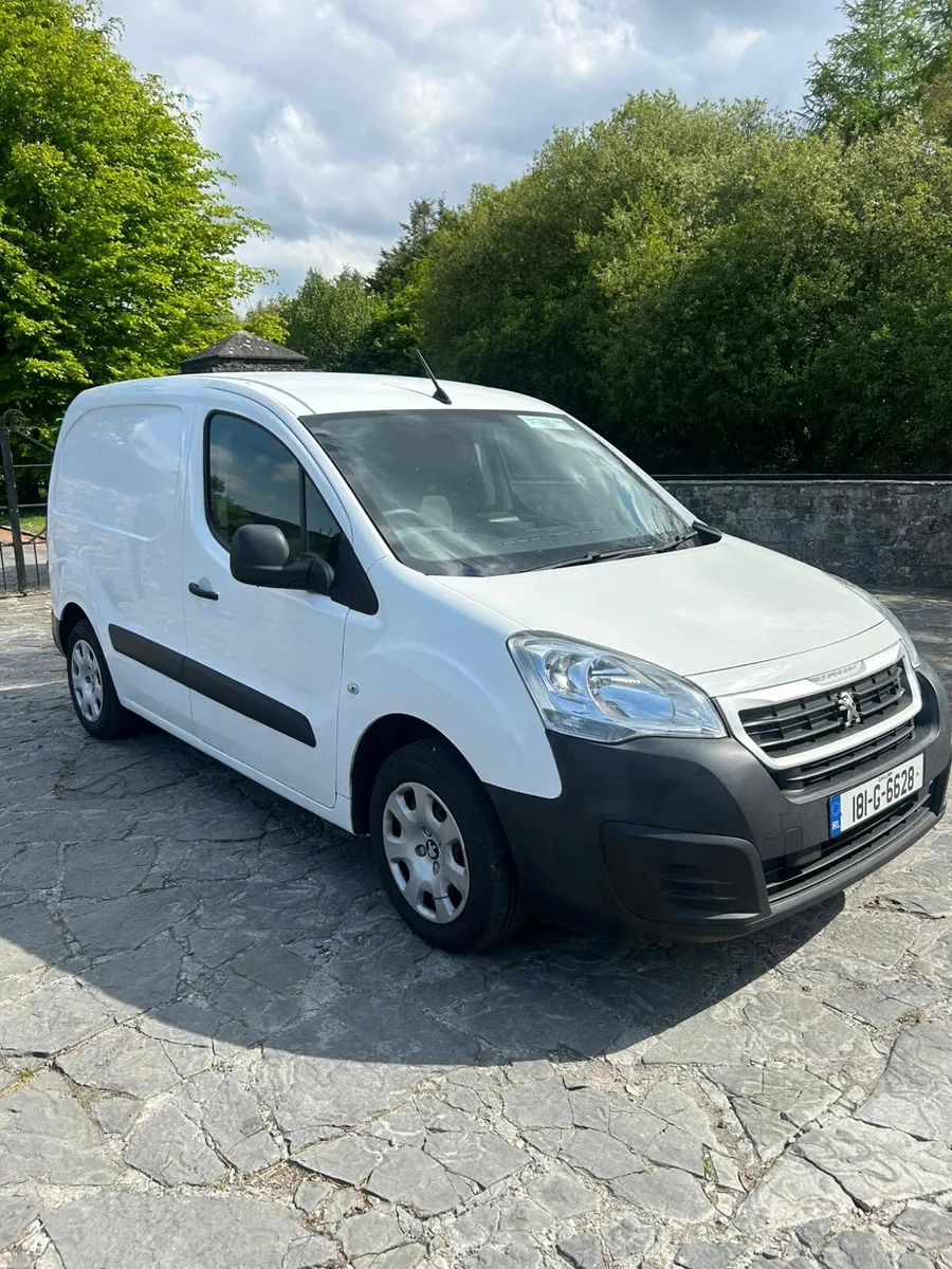 2018 Peugeot Partner Business Edition - Image 1
