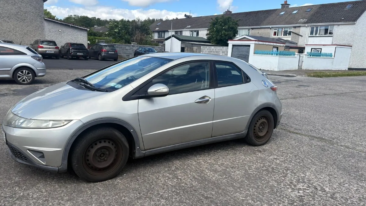Honda Civic 2007 - Image 4