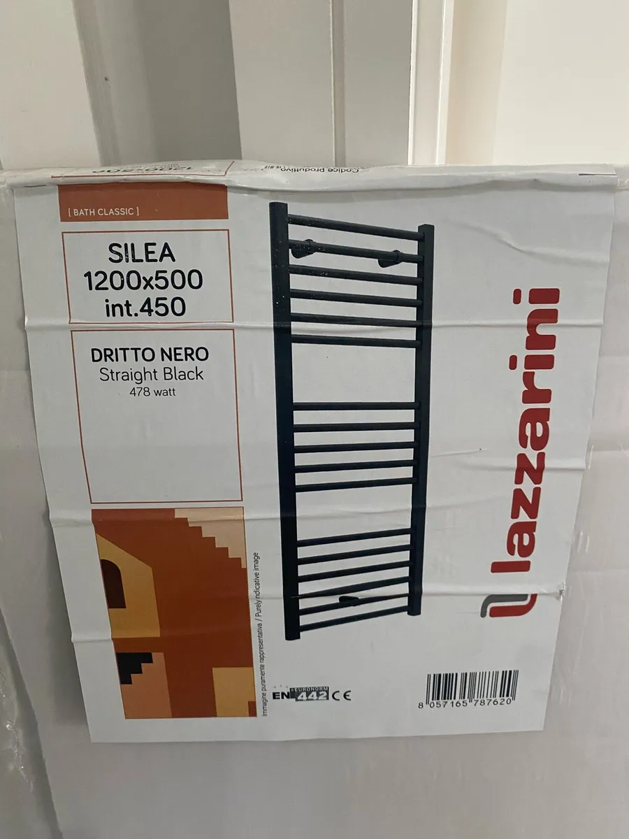 Towel rail - Image 2