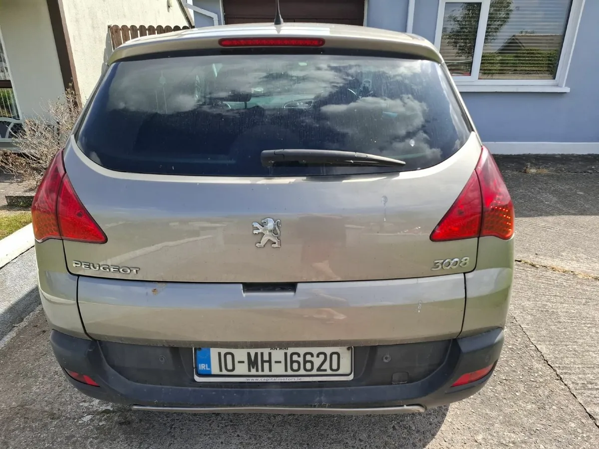 Peugeot 3008 2010 - Image 2