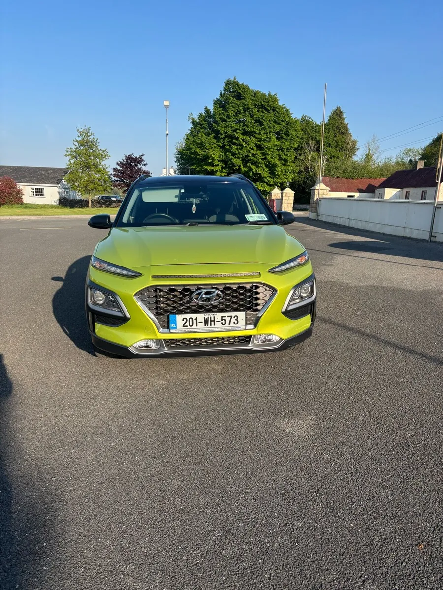 Hyundai Kona, Executive, Low KMs - Image 4
