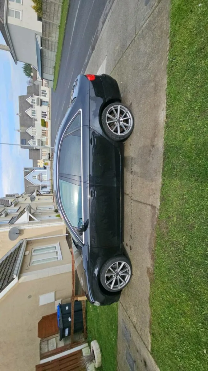 Audi a4 2011 - Image 2