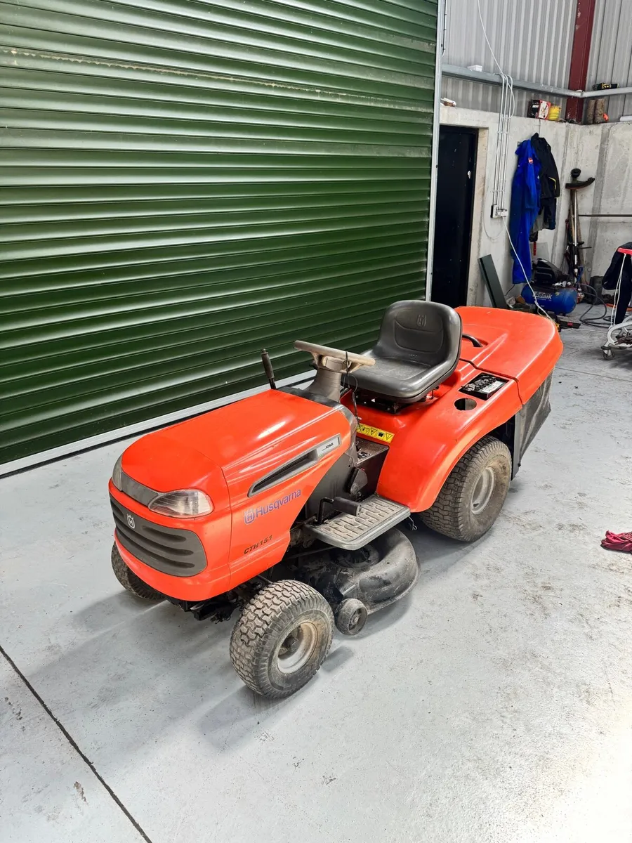Husqvarna mower - Image 1
