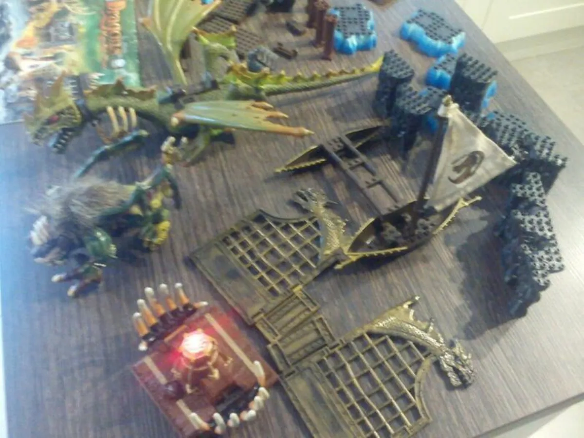 2003 Mega Bloks : Dragons Krystal War's Marauder's - Image 3