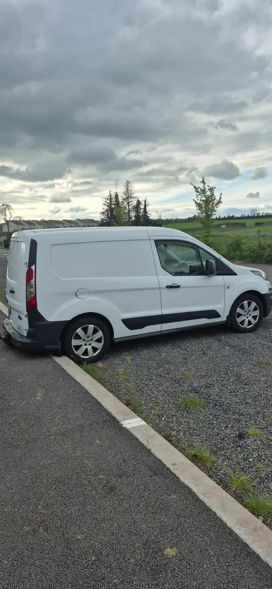 Ford Transit Connect - Image 2