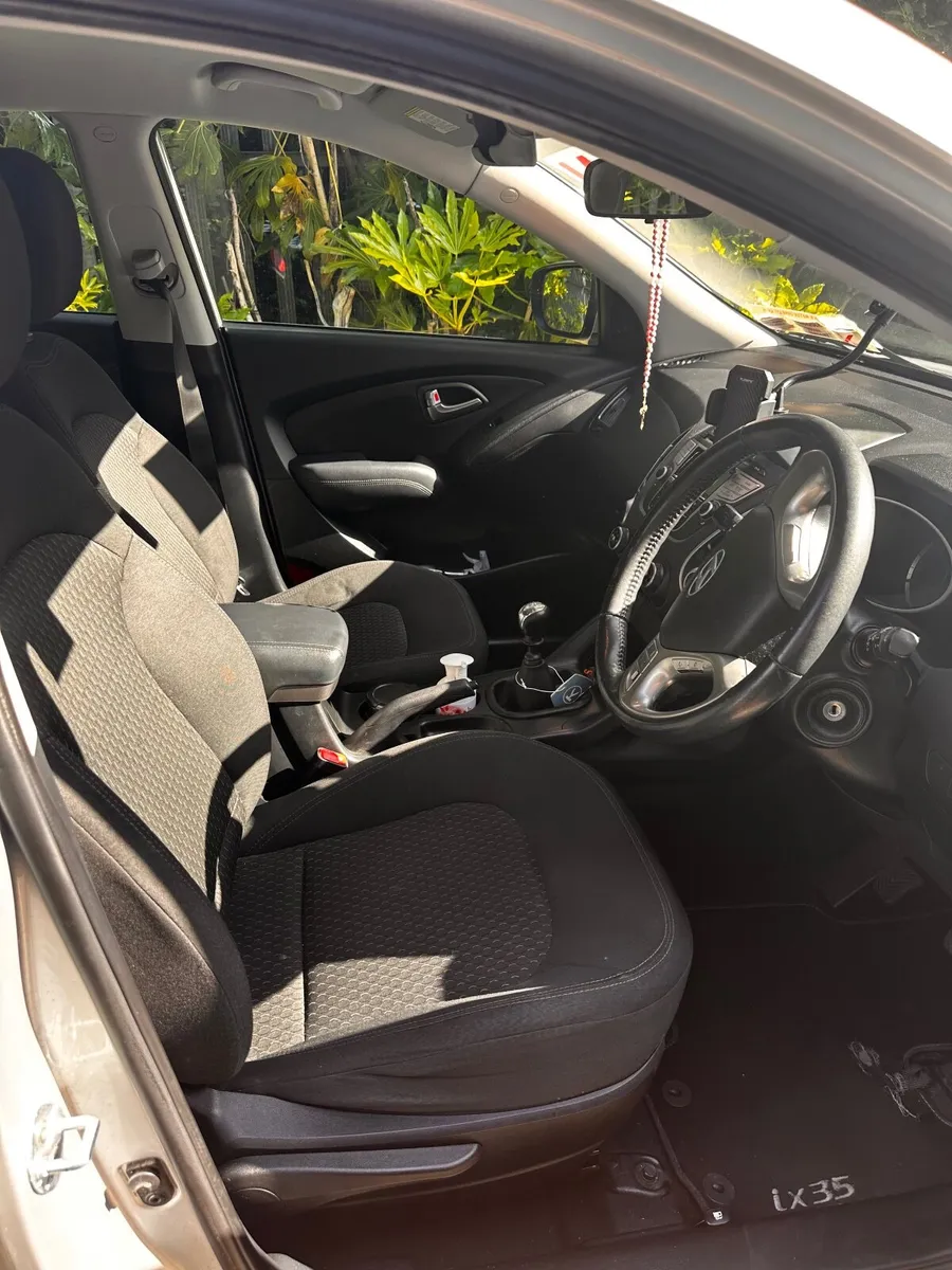 Hyundai ix35 2012 - Image 4