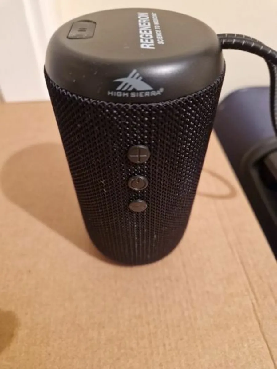 High Sierra Bluetooth Speaker - Image 1