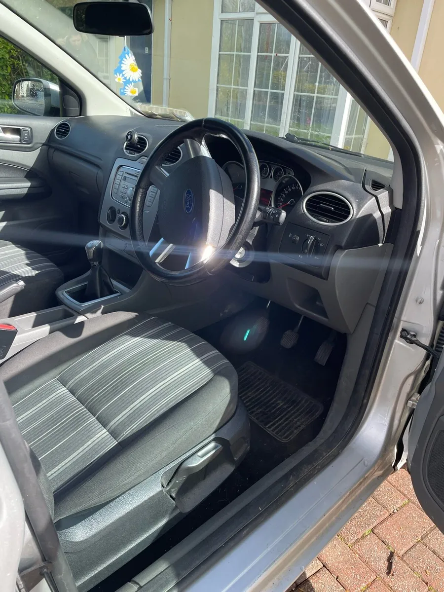 Ford Focus - Image 4