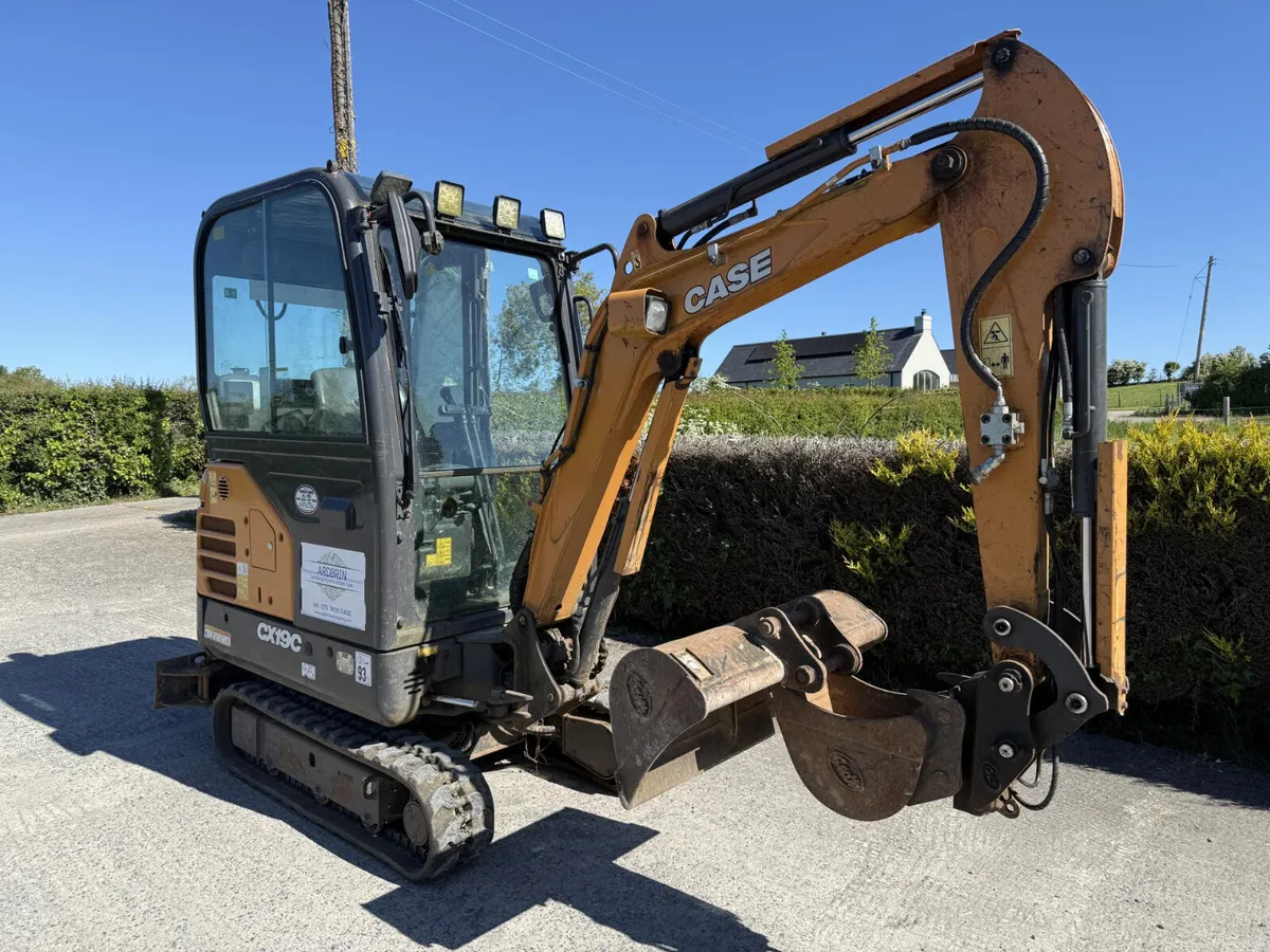 2020 CASE CX19C Mini Digger **Online Auction** - Image 1