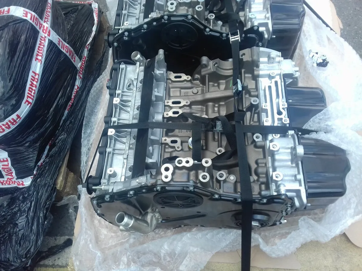 BRAND  NEW ENGINES PEUGEOT AND CITREON 2.2 E5 - Image 1