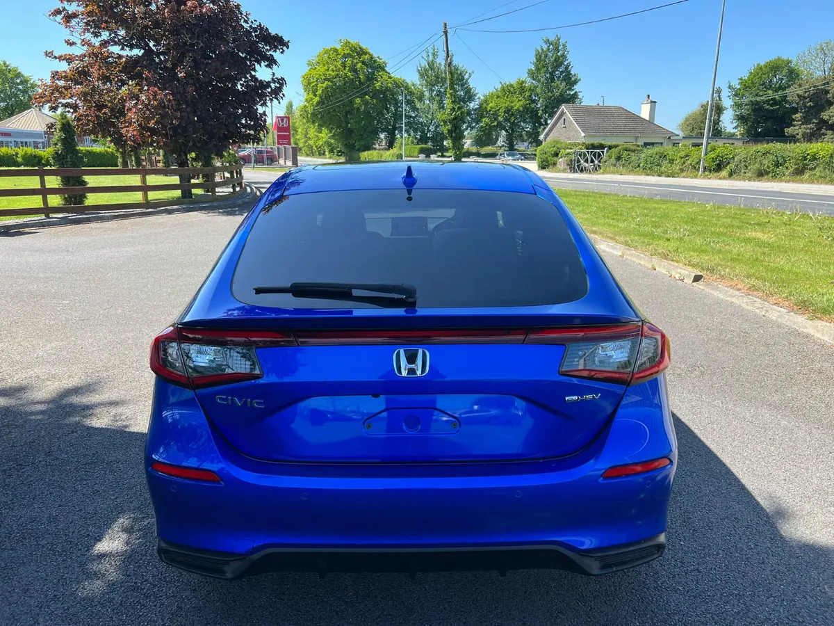 Honda Civic Hybrid Advance 2025 - Image 4