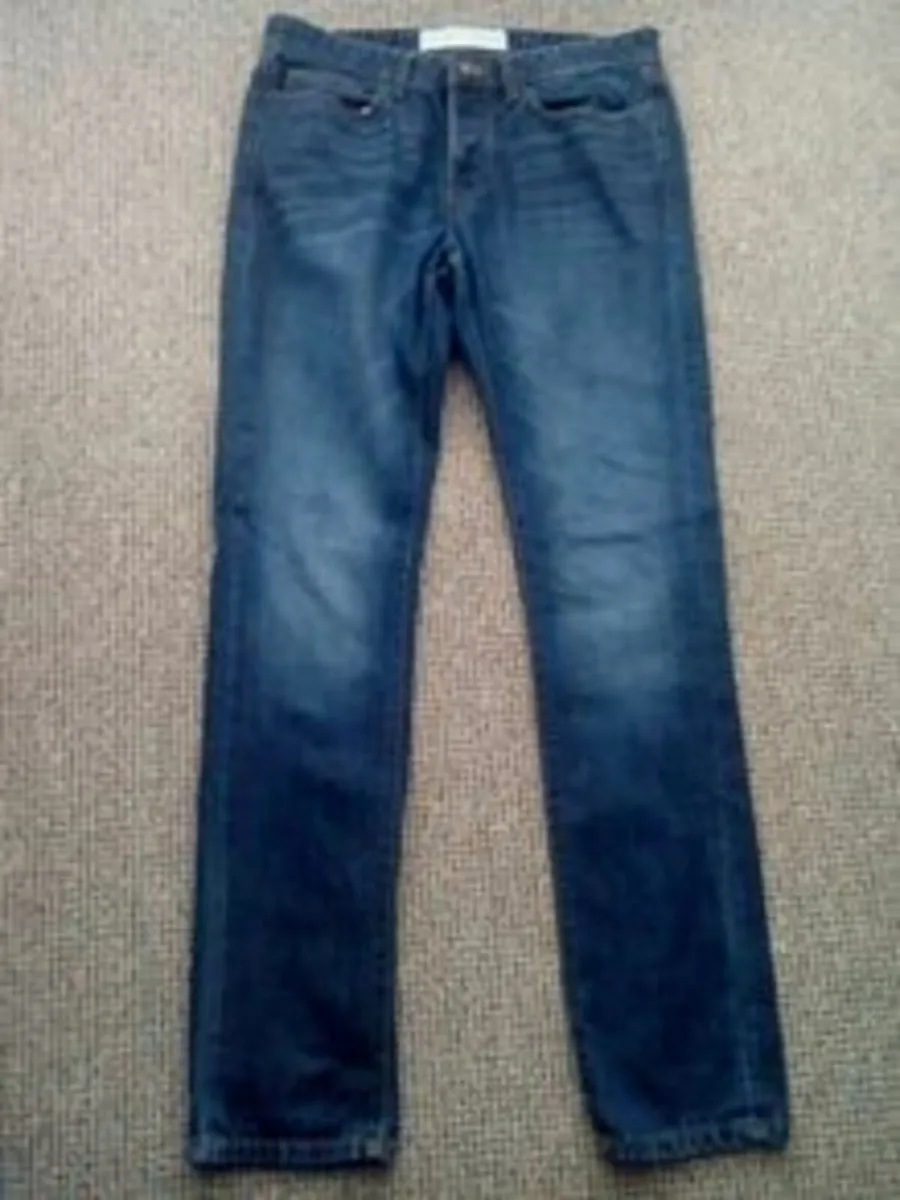 New Look Brand Men's Slim Fit Jeans.