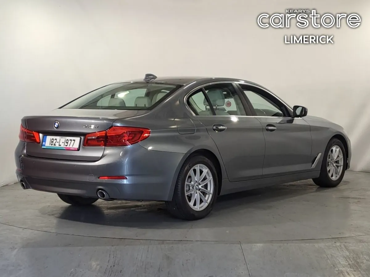 BMW 5 Series 520d SE Auto - Image 3