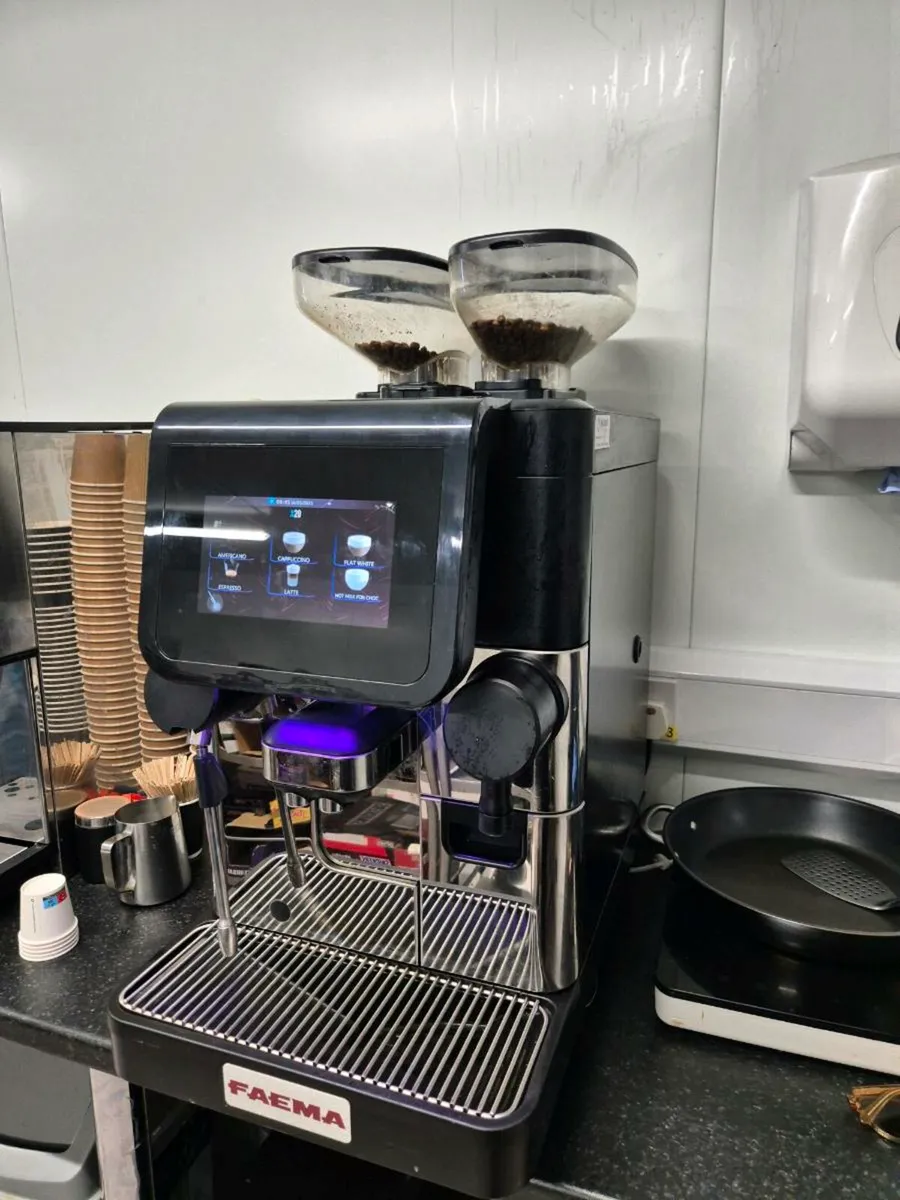 Bean to Cup coffee machine - Image 4