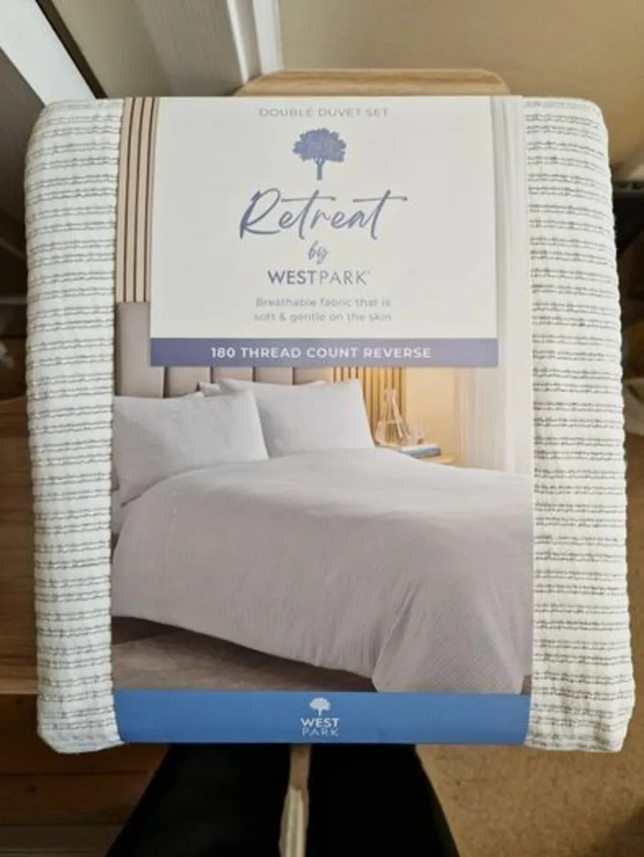 BRAND NEW WESTPARK Yarn Stripe Double Duvet Set - Image 1