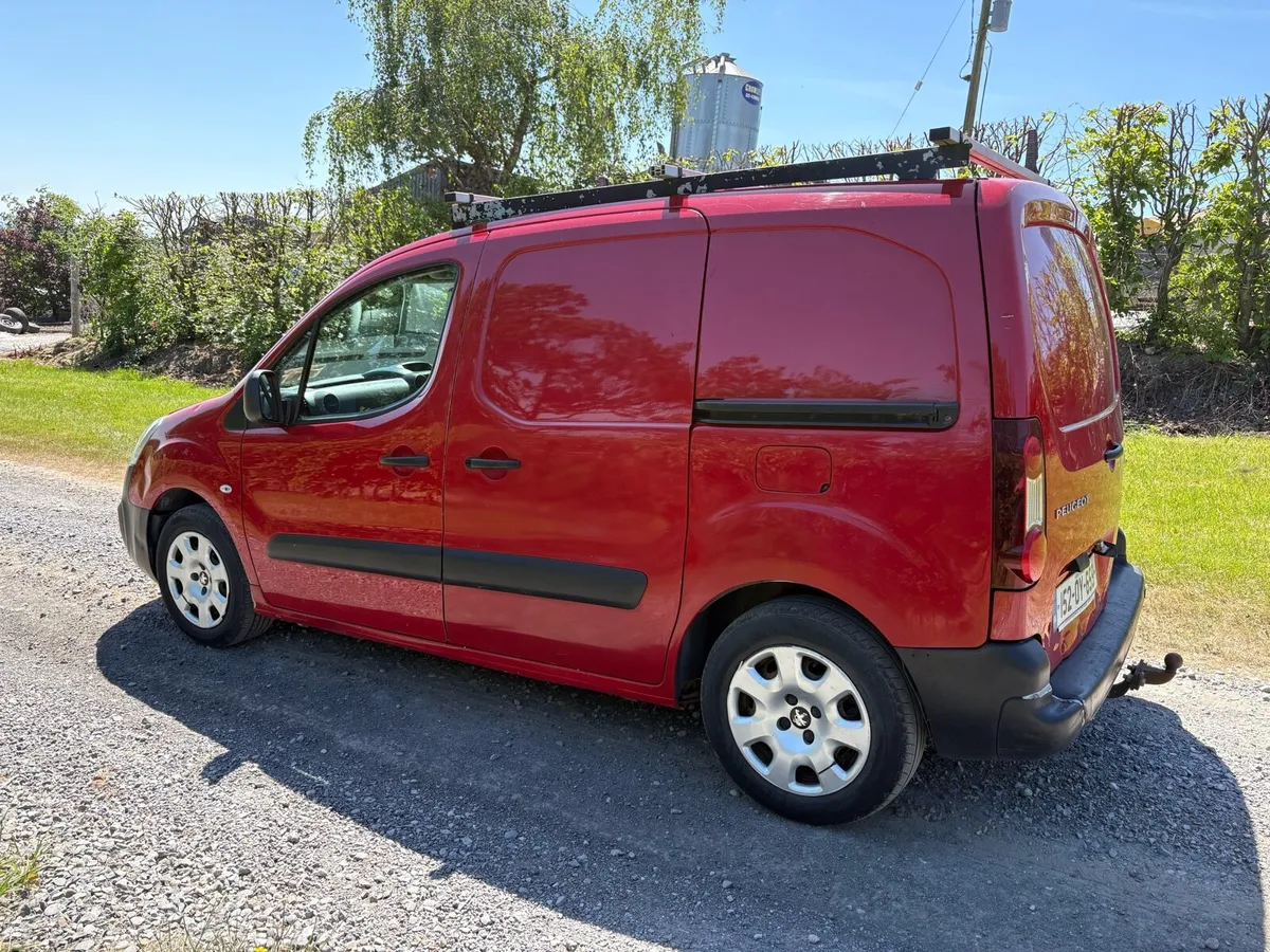 Peugeot Partner - Image 1