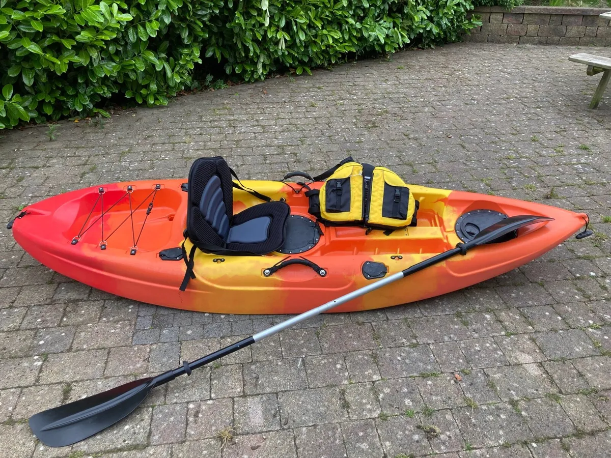 Kayak - Image 2