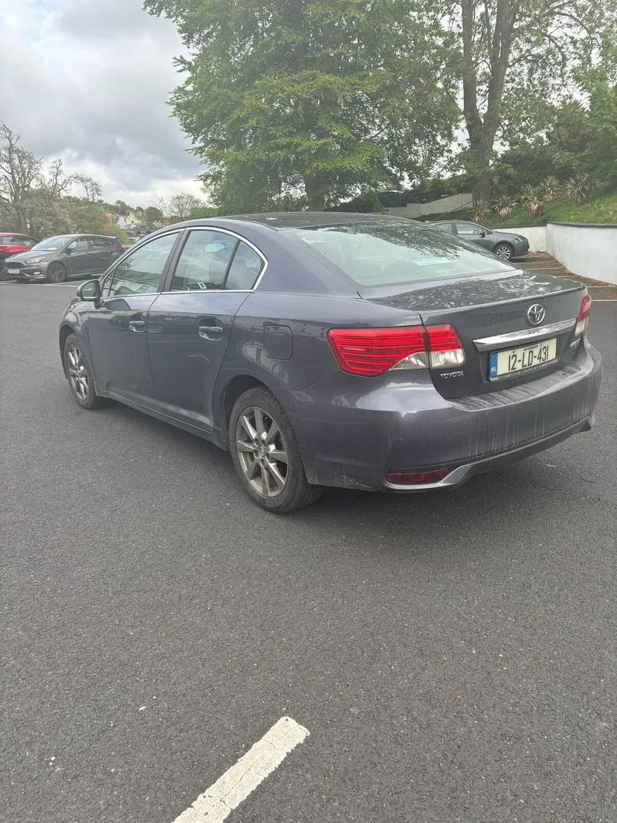 Toyota avensis top spec - Image 4