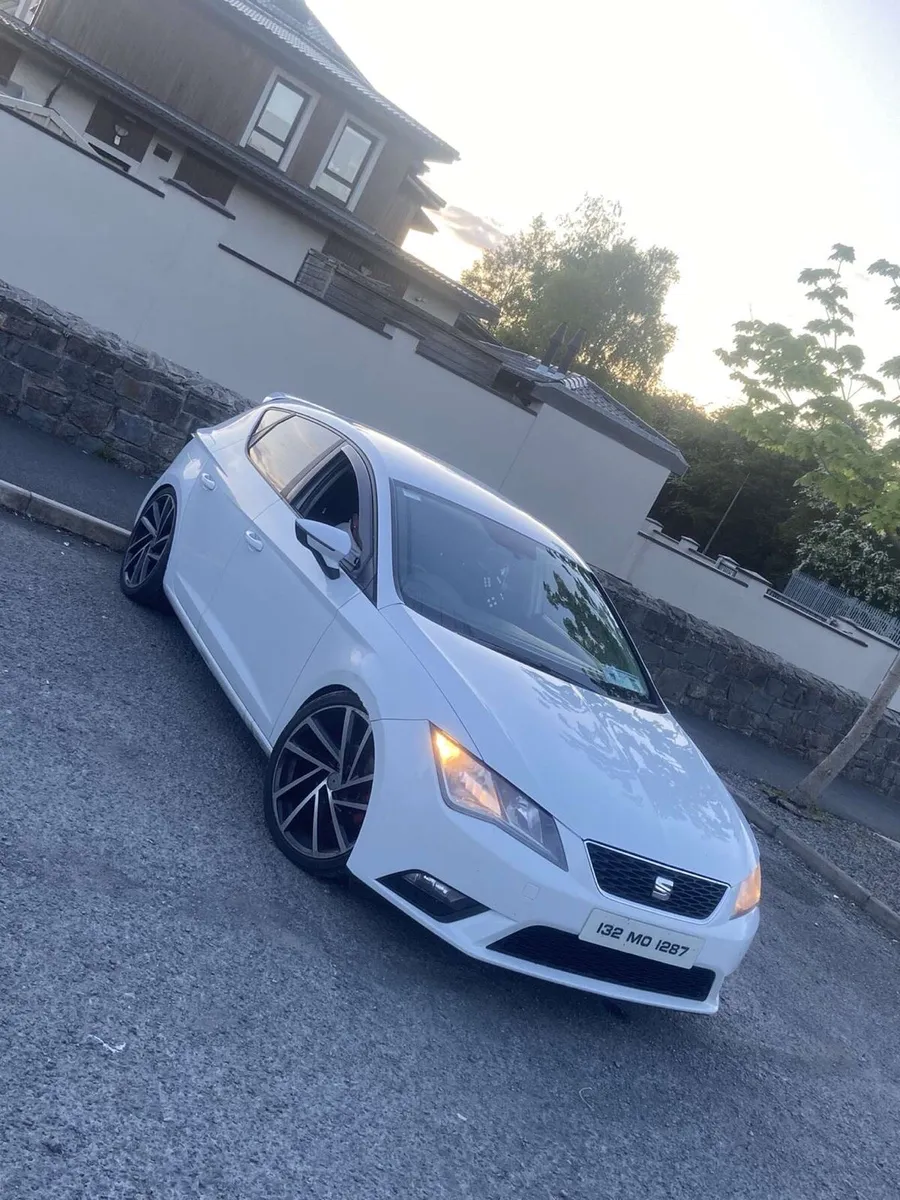 Seat Leon 1.6 - Image 1