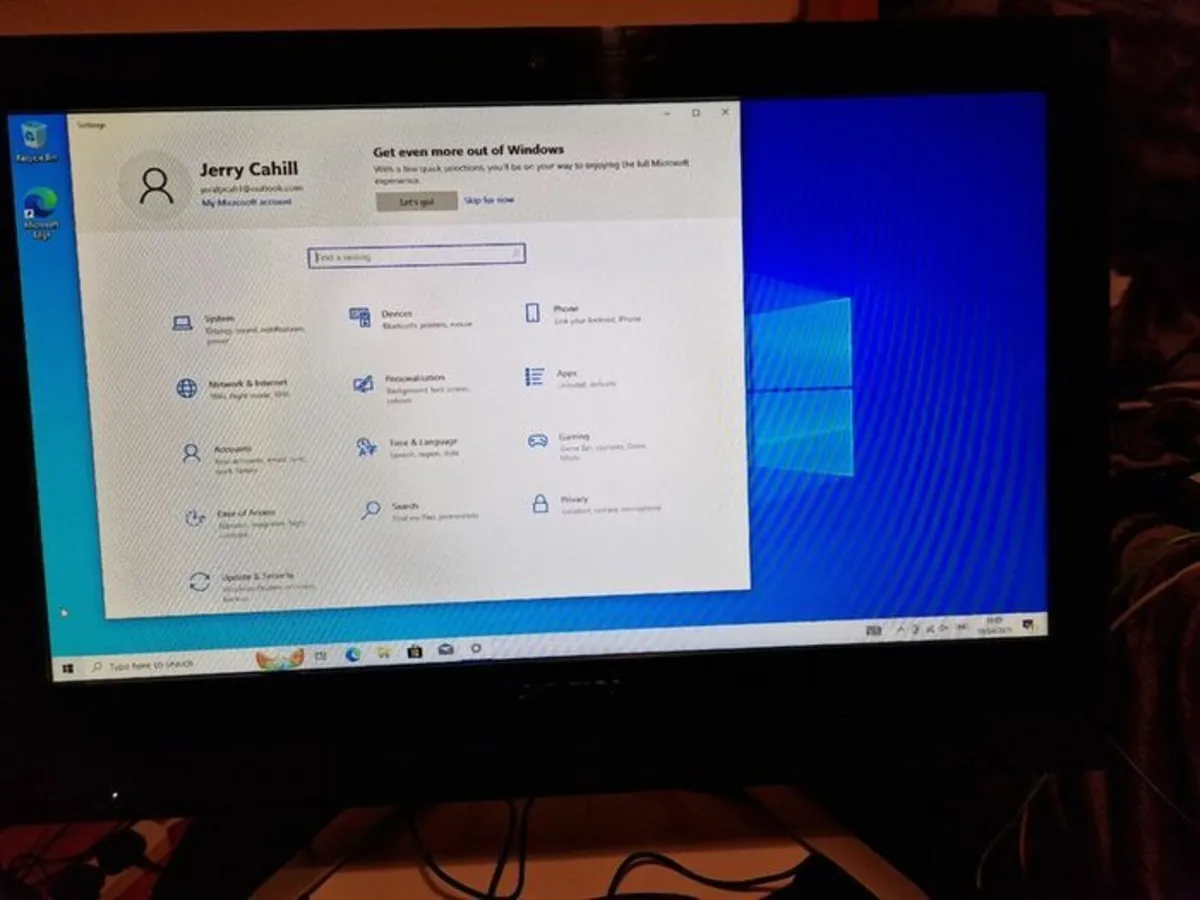 LENOVO C365 all-in-one Desktop PC & Optical Drive - Image 2