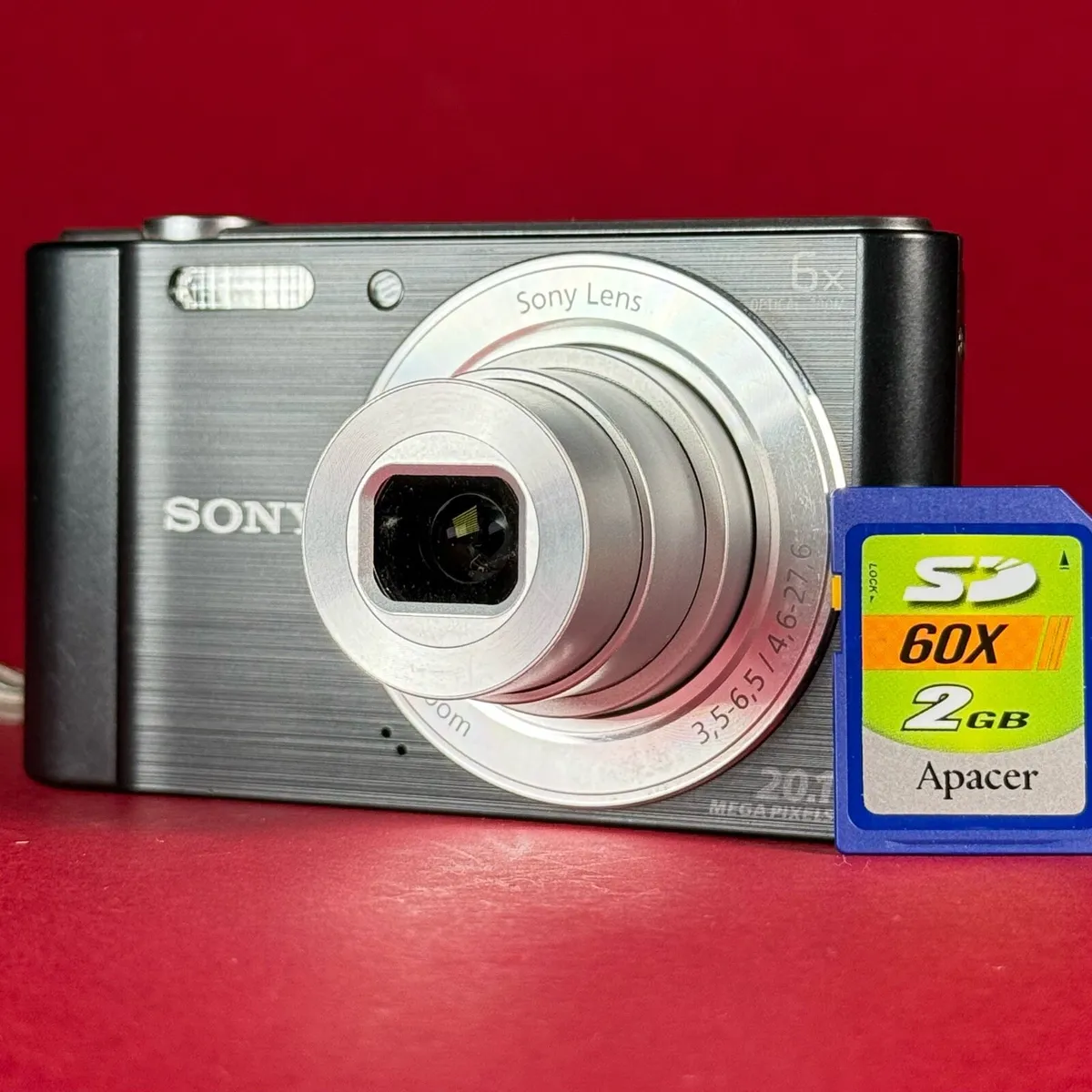 Sony Cyber-shot DSC-W810 20.1MP - Image 1