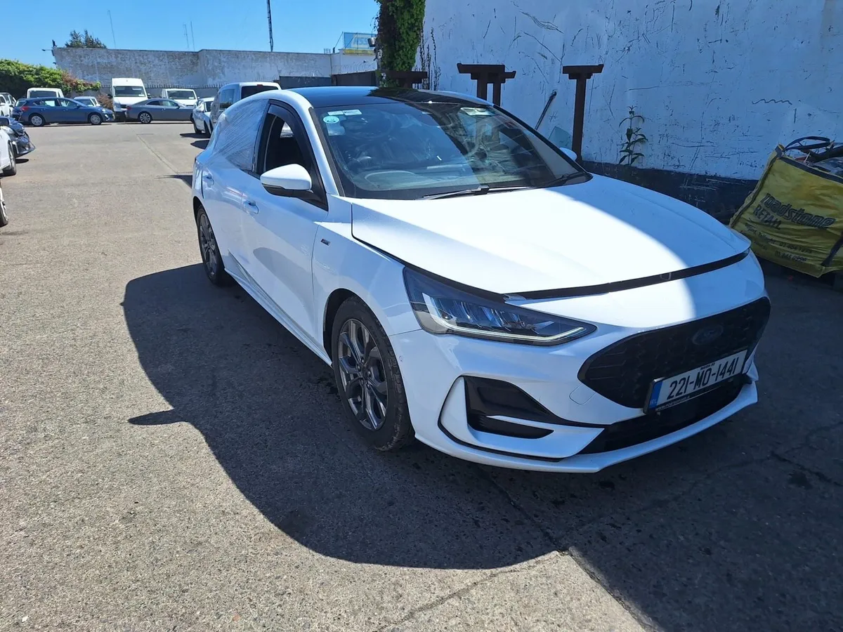 22 Focus ST LINE…petrol - Image 4