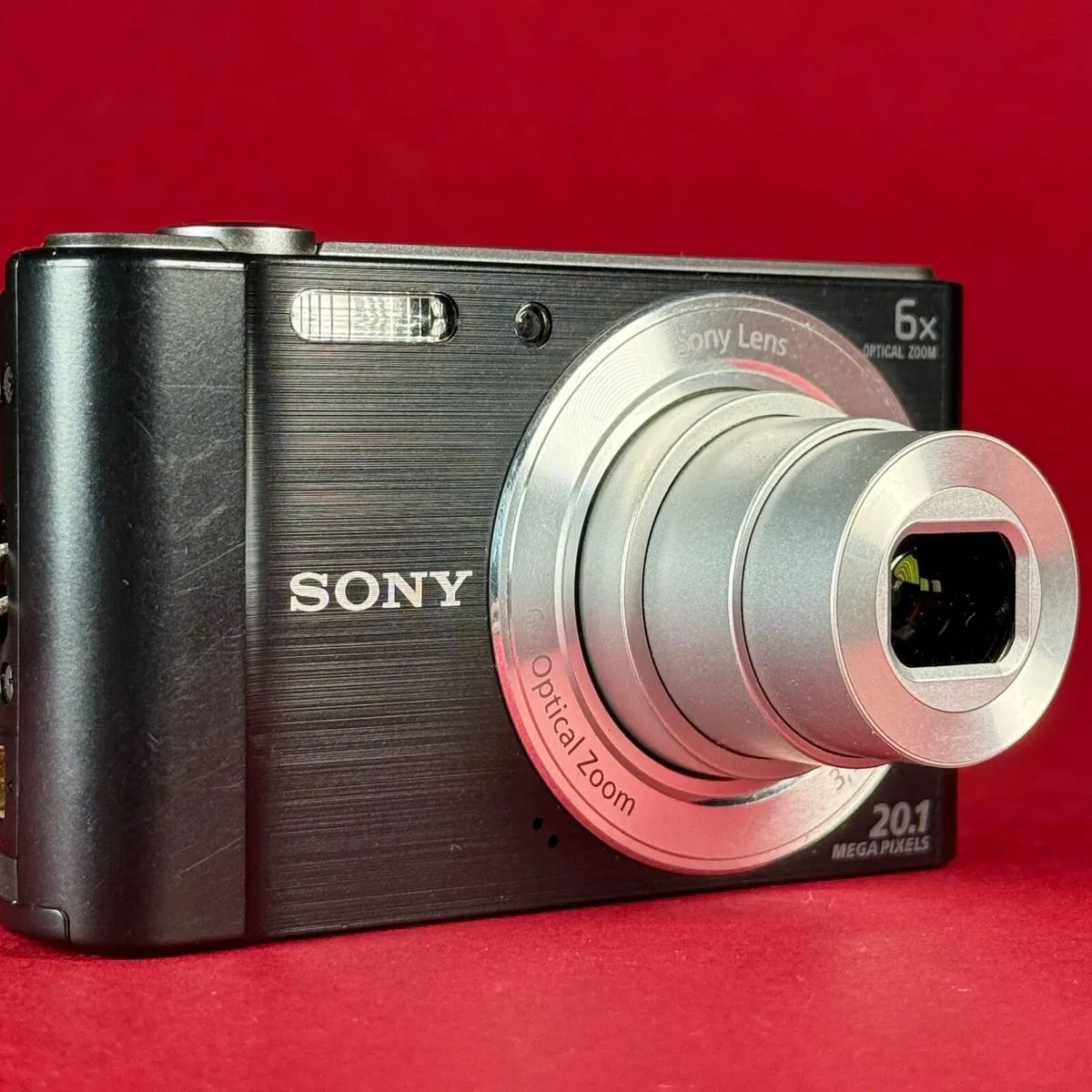 Sony Cyber-shot DSC-W810 20.1MP - Image 4