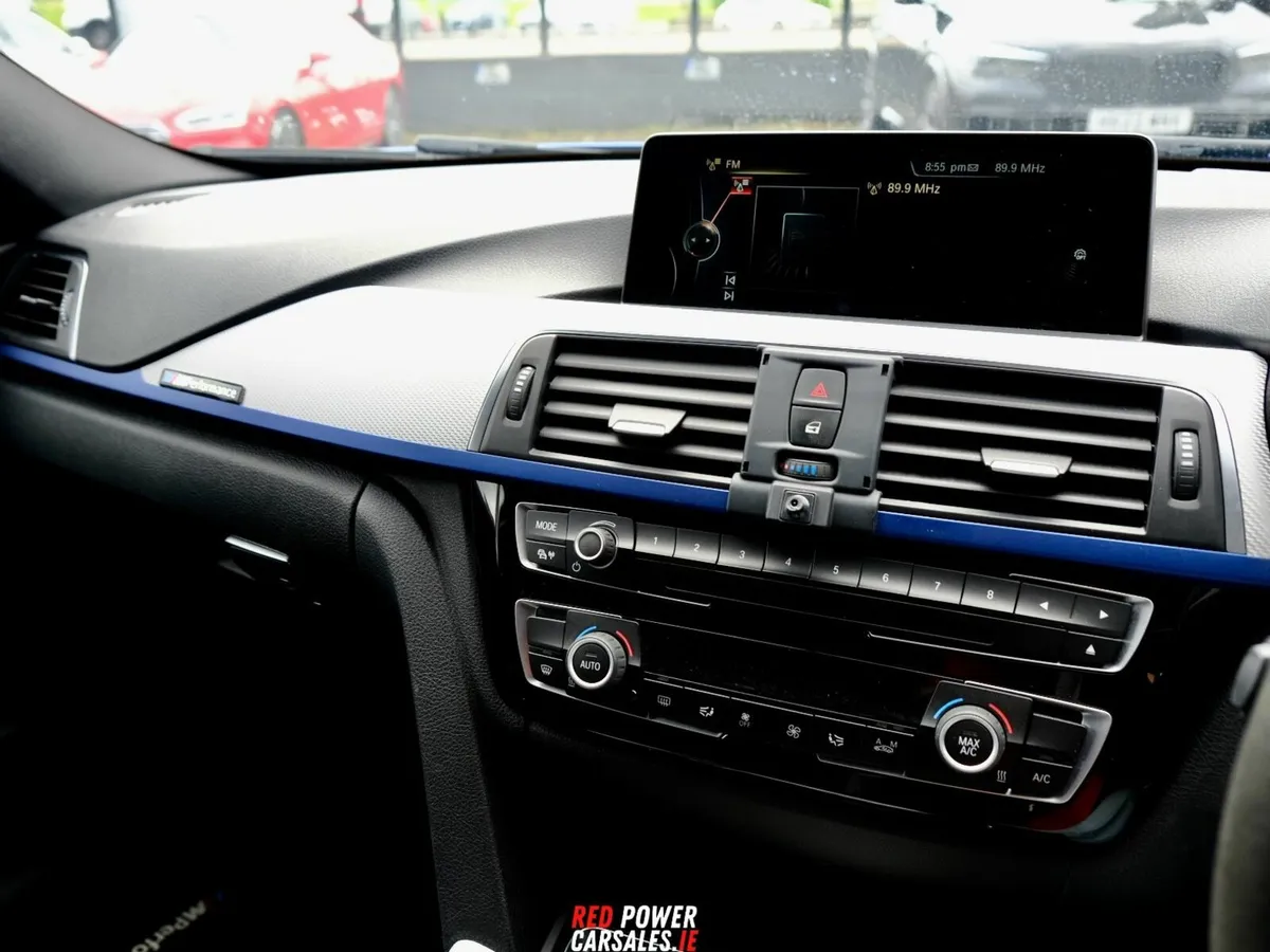 BMW 3 Series 2.0D M Sport 2016—Low KM//Auto - Image 3