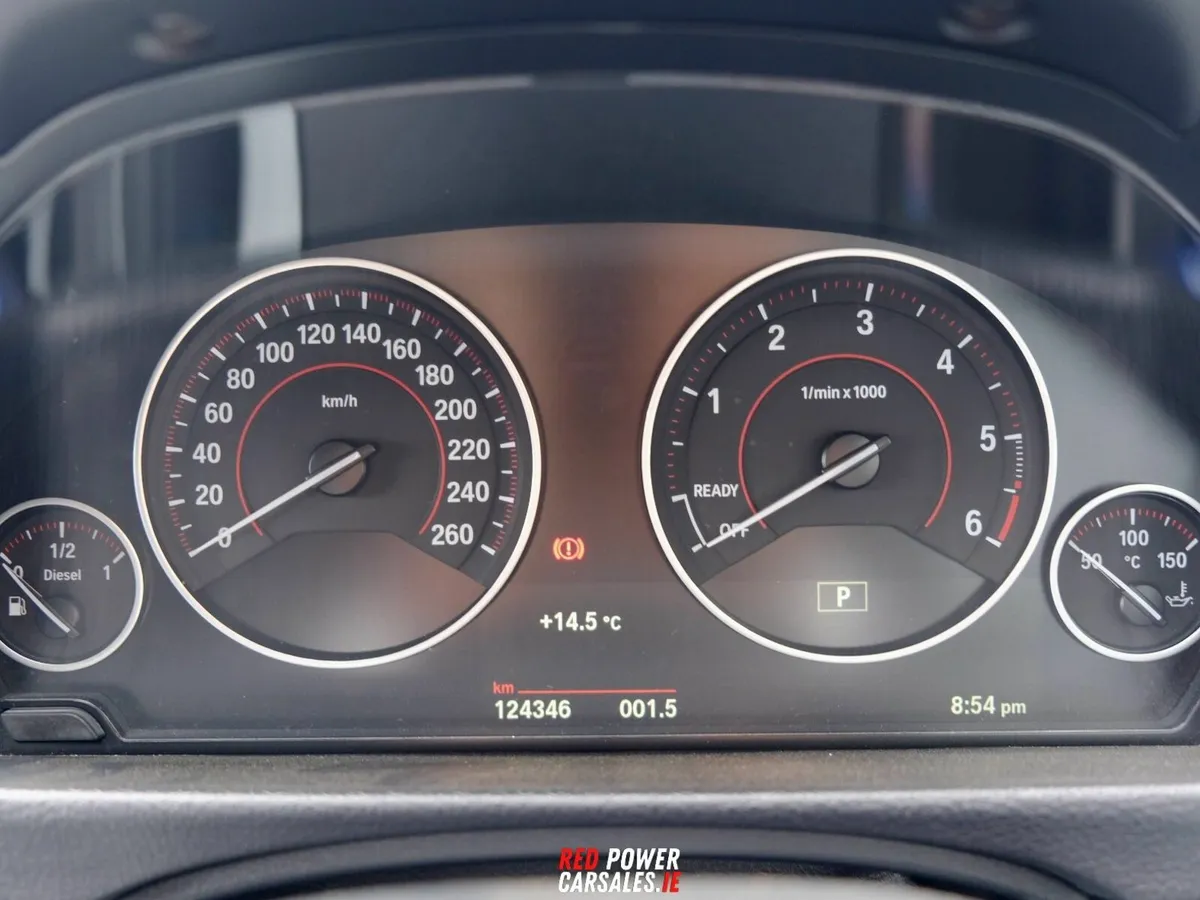 BMW 3 Series 2.0D M Sport 2016—Low KM//Auto - Image 4