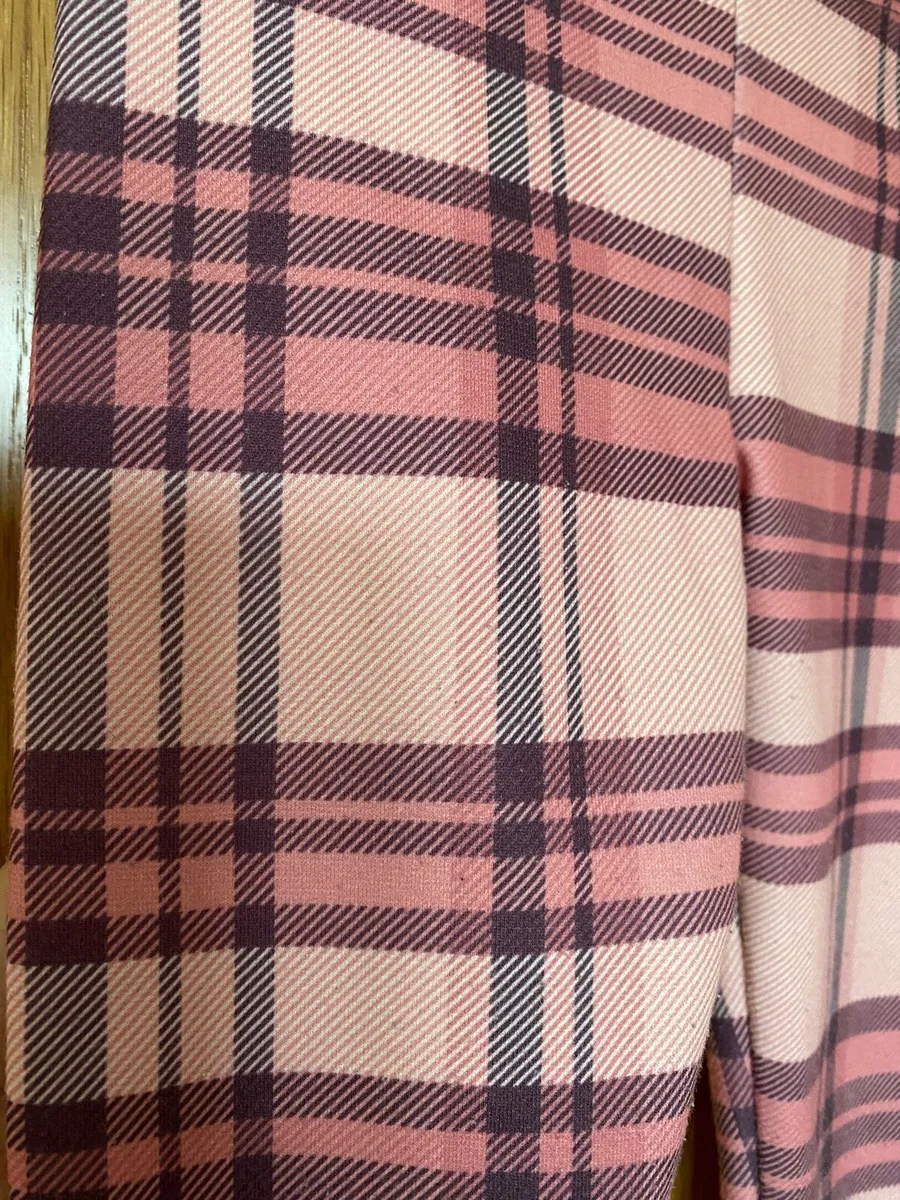 Girl’s Tartan Pink Elastic Leggings - Image 2