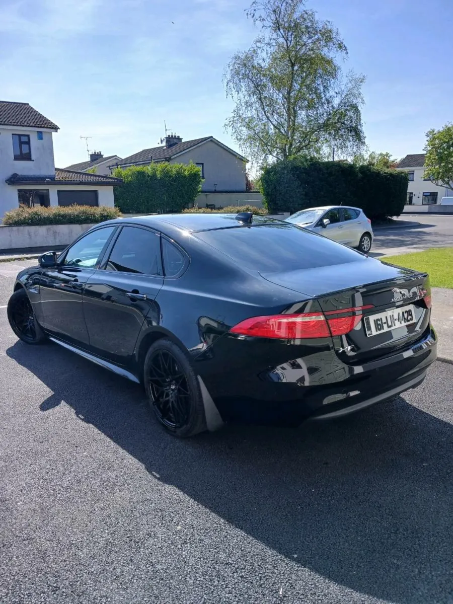 Jaguar XF R-Sport - Image 1