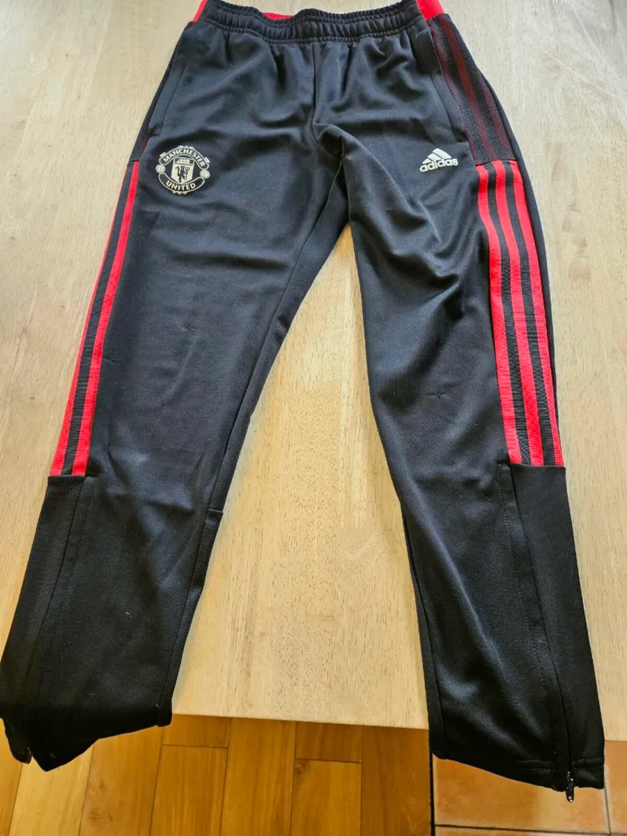 Man utd tracksuit - Image 2