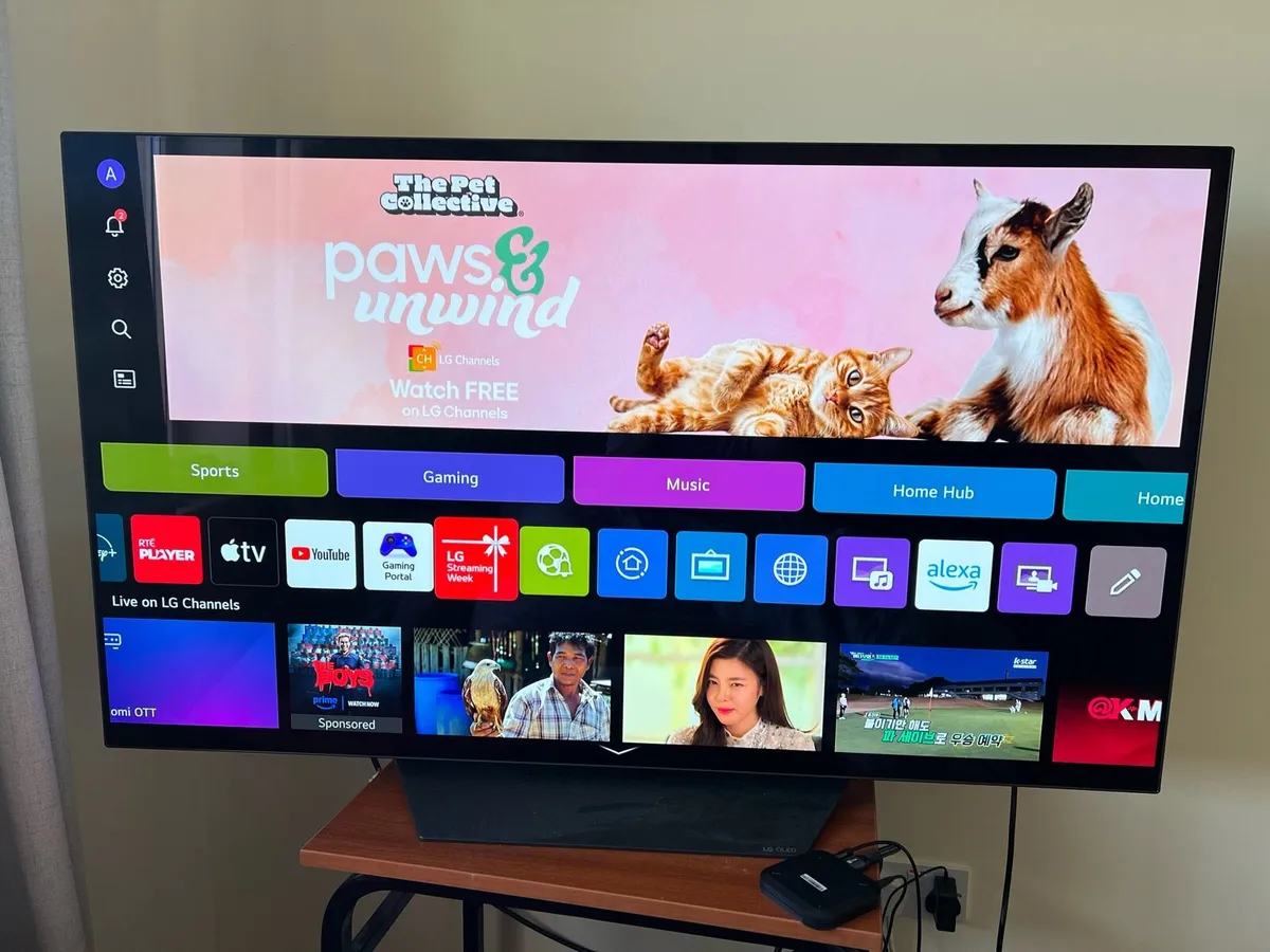 Lg 55 inch OLED 4k B3 TV - Image 1