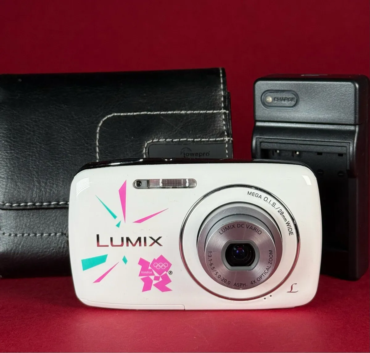 PANASONIC Lumix DMC-S3 white digital camera - Image 1