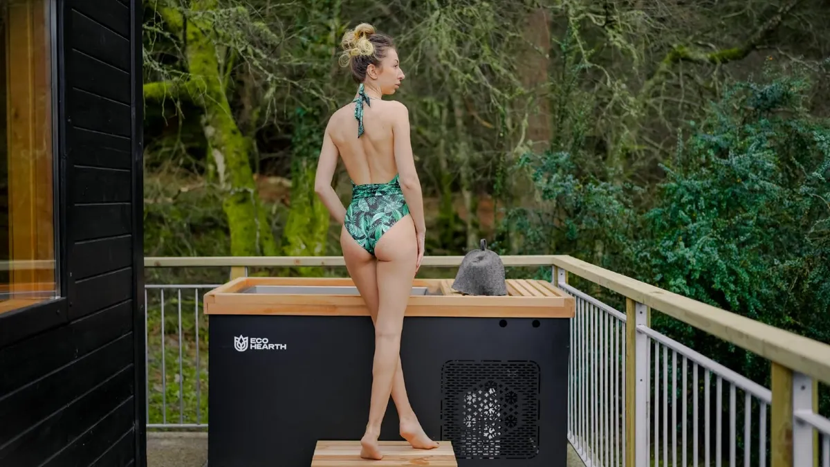 Ice Bath | Commercial Cold Plunge with Chiller - Image 1