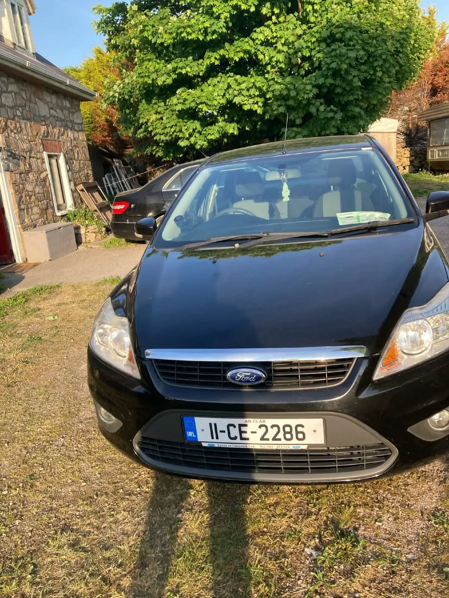 Ford Focus 2011 - Image 1