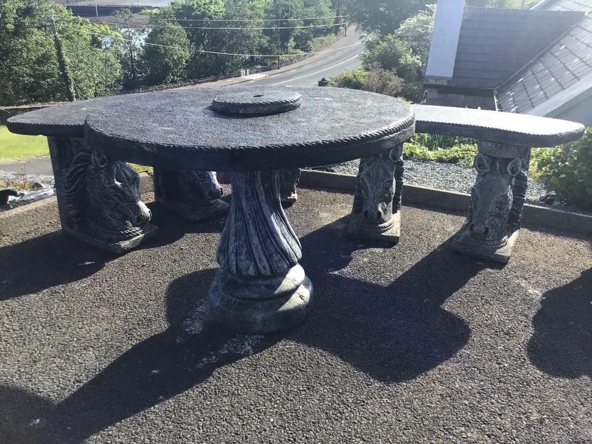 Concrete Table and 2 benches with horses heads - Image 2