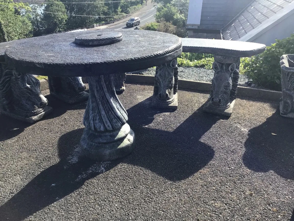 Concrete Table and 2 benches with horses heads - Image 3