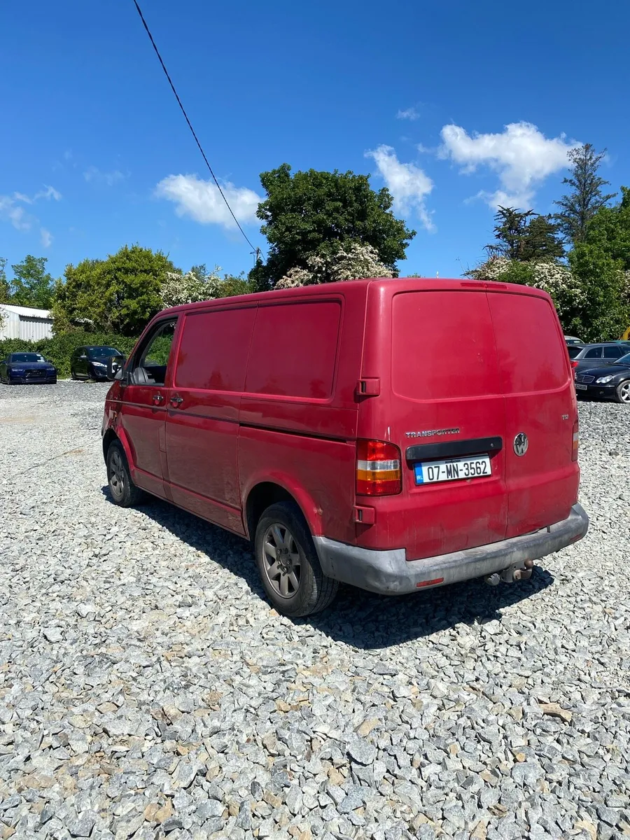 Volkswagen transporter - Image 3