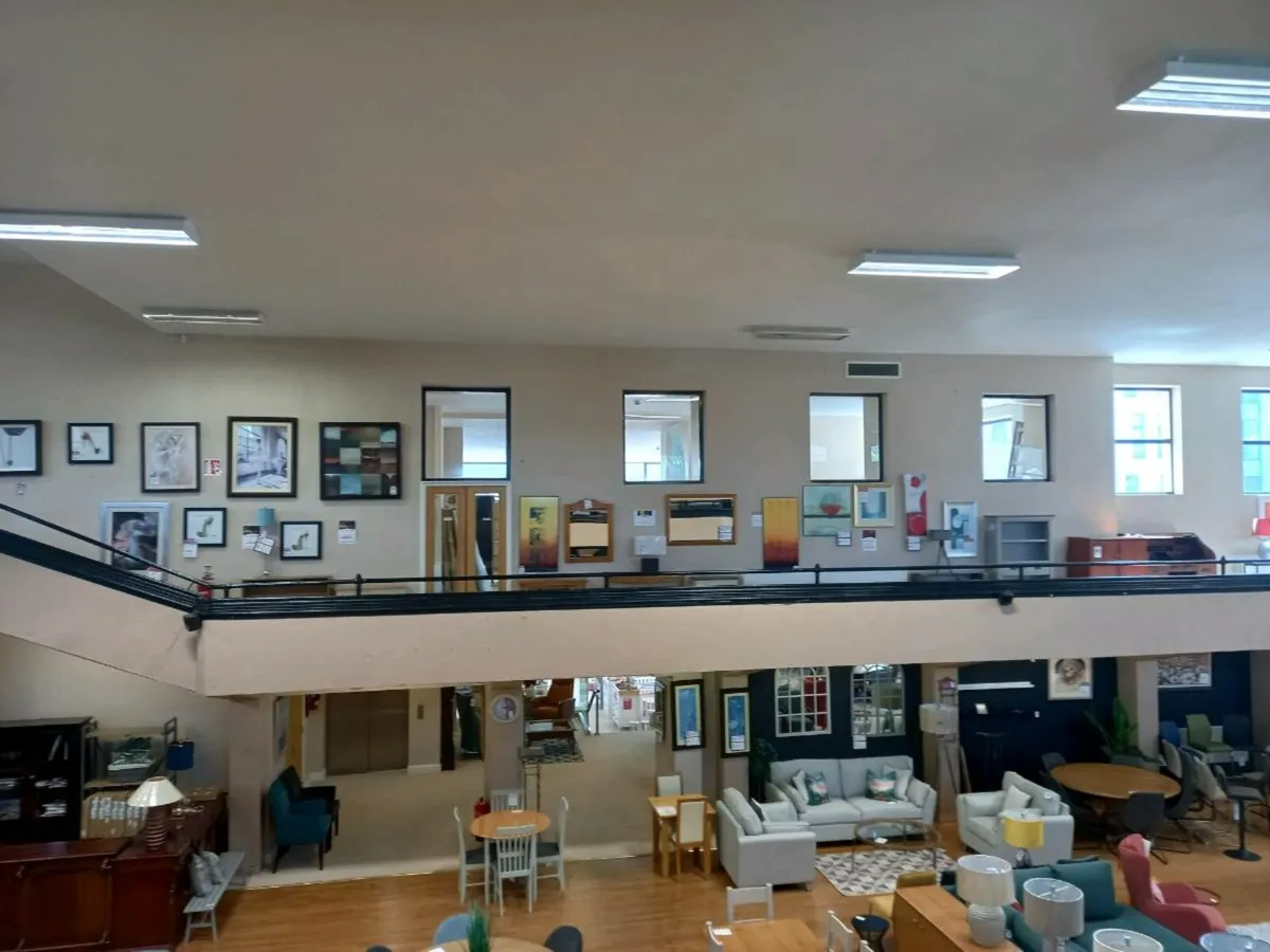 Mirrors and Pictures up to 50% discount - Image 2
