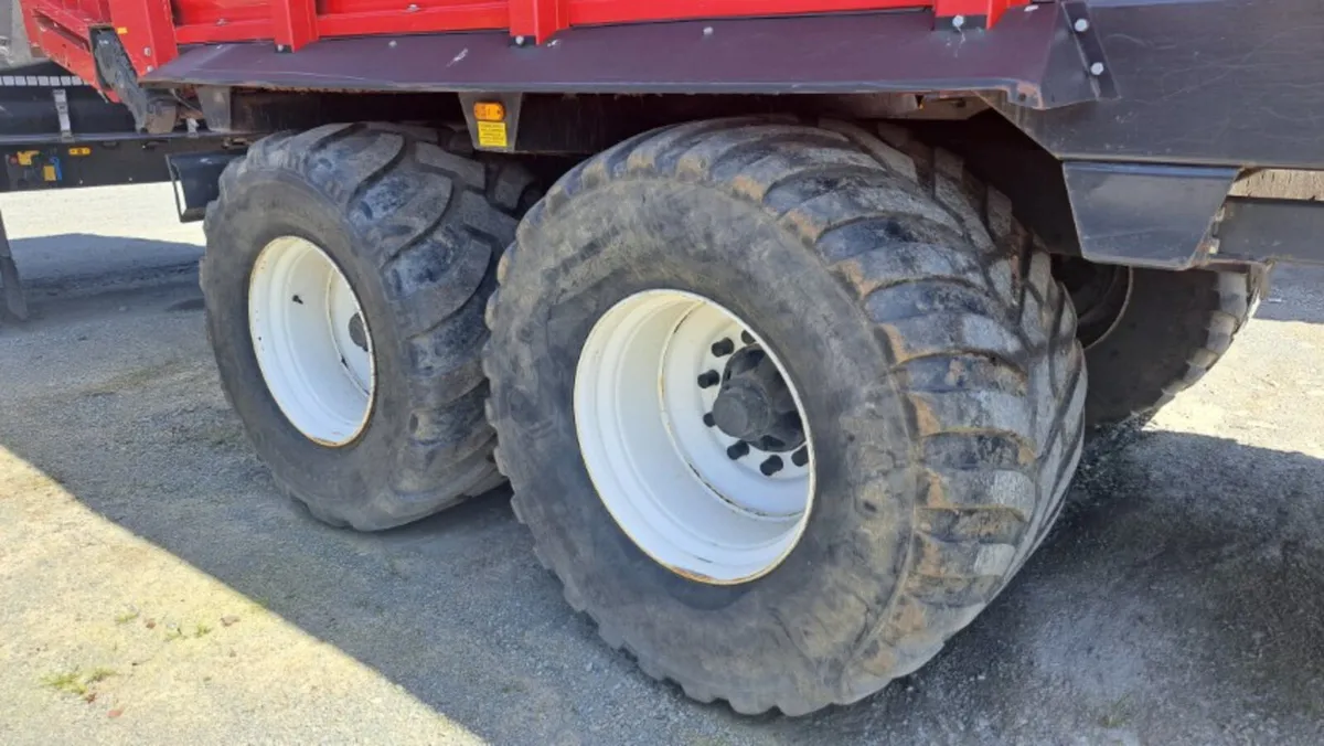 Self Loading Wagon for Auction - Image 3