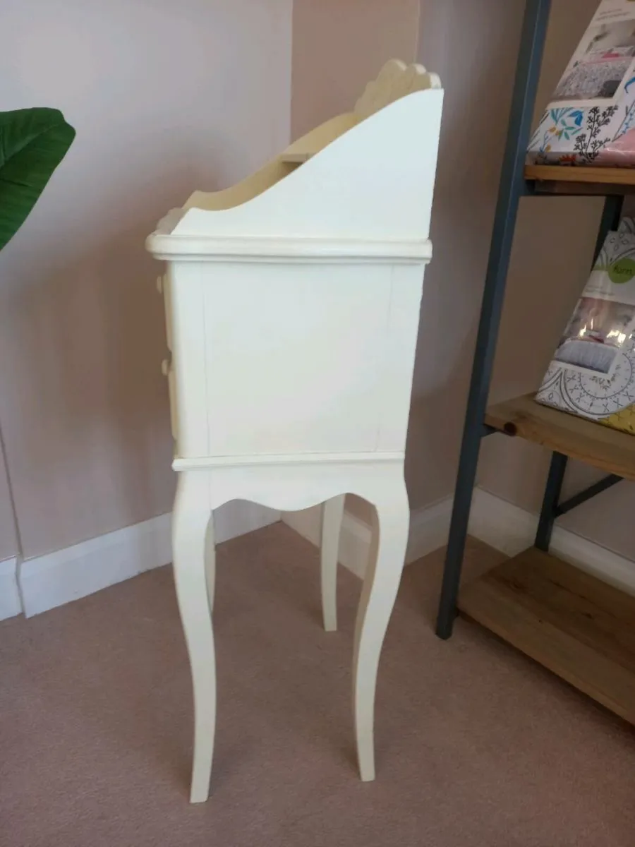Paris Hall side table - Image 2
